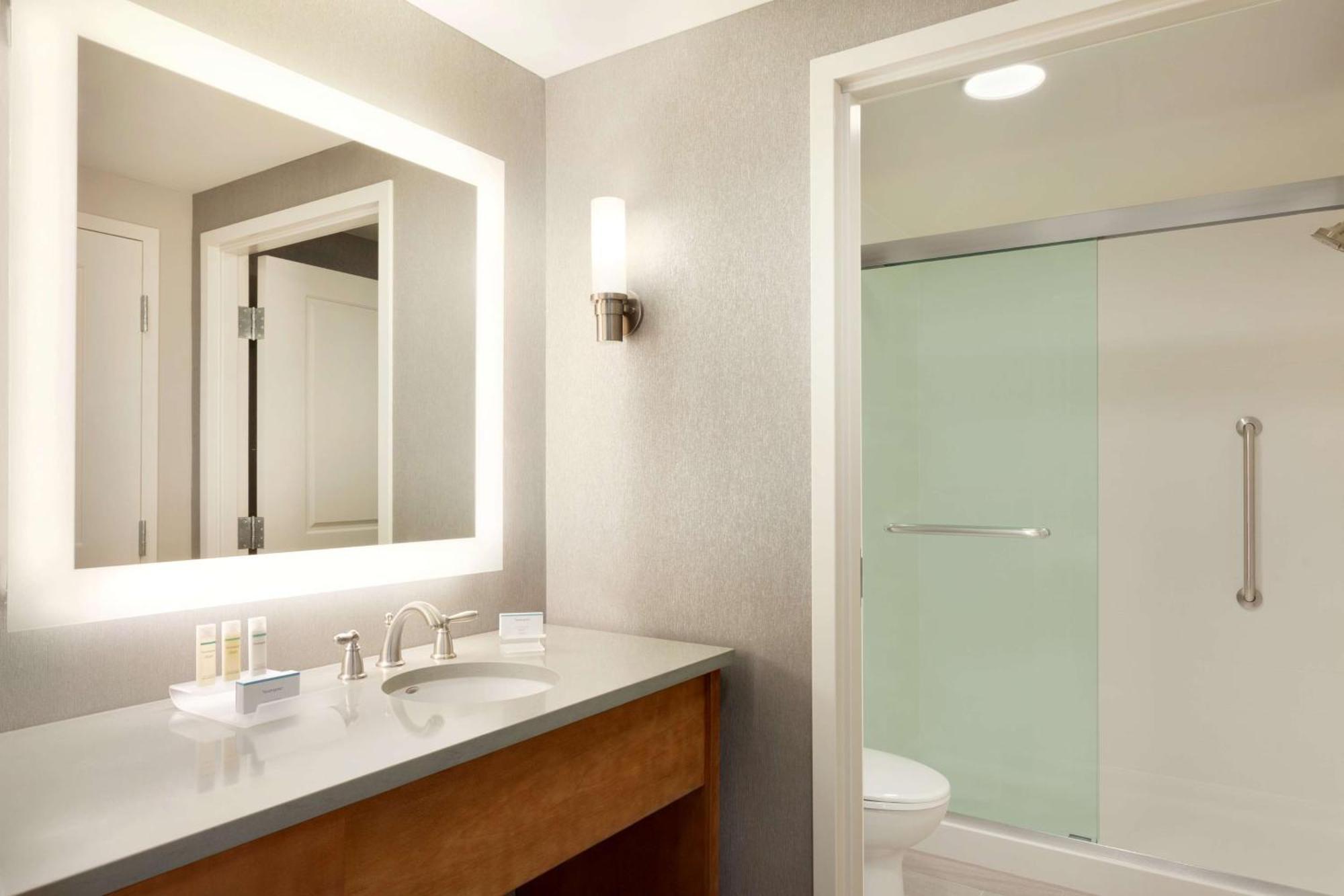 Homewood Suites By Hilton Syracuse - Carrier Circle Восток Сиракьюс Экстерьер фото