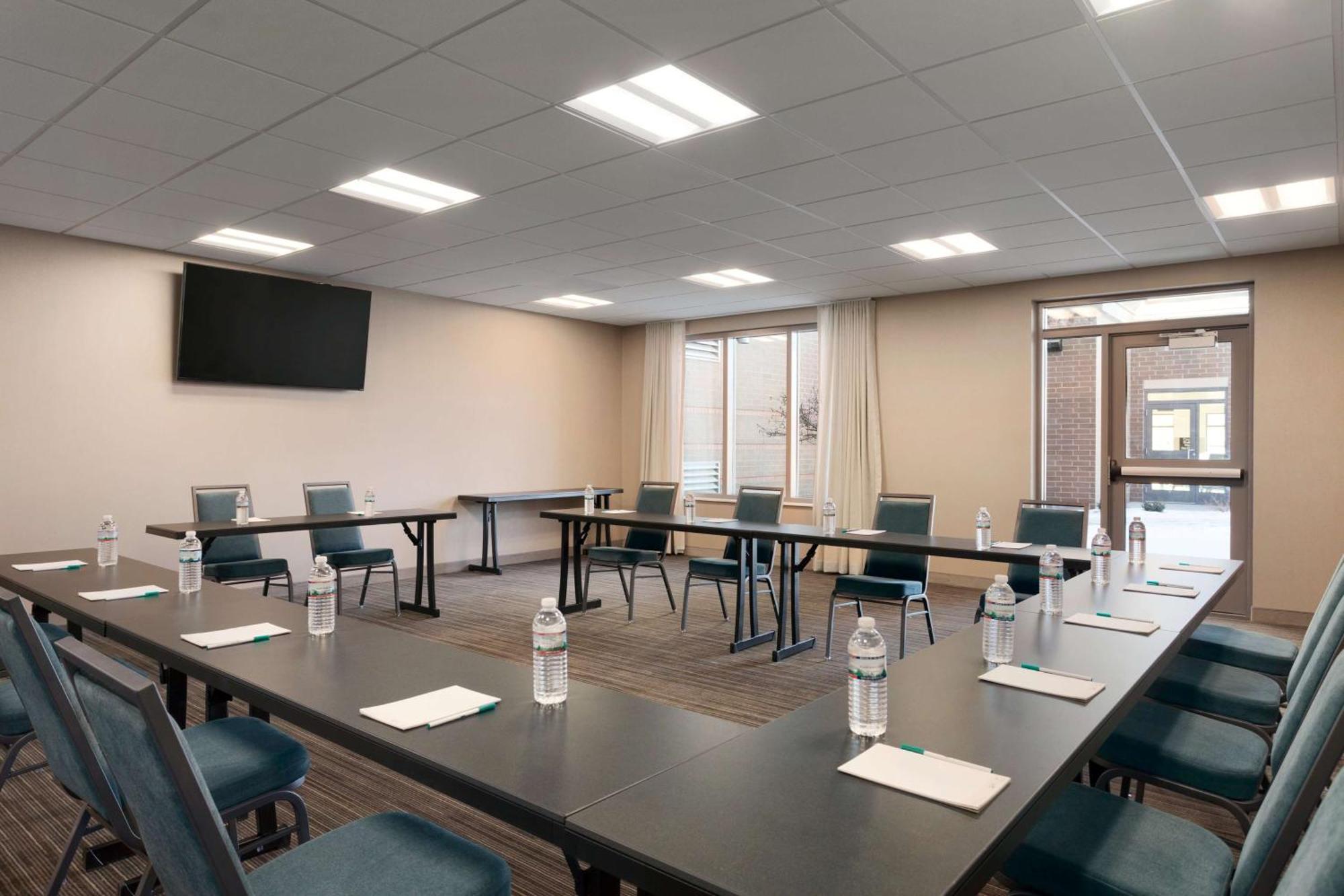 Homewood Suites By Hilton Syracuse - Carrier Circle Восток Сиракьюс Экстерьер фото